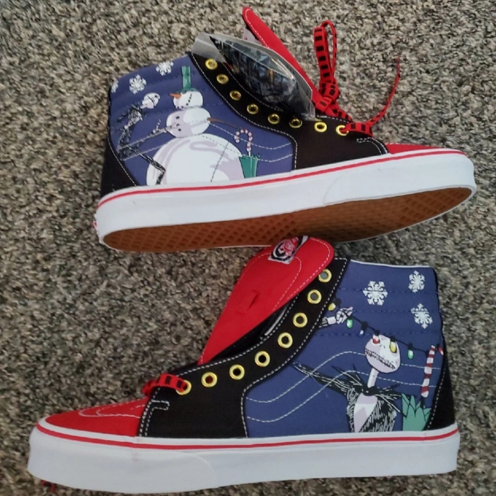 Vans X Nightmare Before Christmas Christmas Town! - Picture 5 of 9